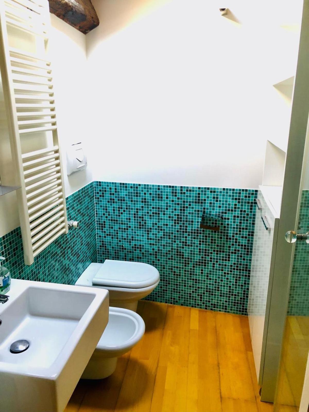 Cindy House - Centro Storico Apartment Басано дел Грапа Екстериор снимка