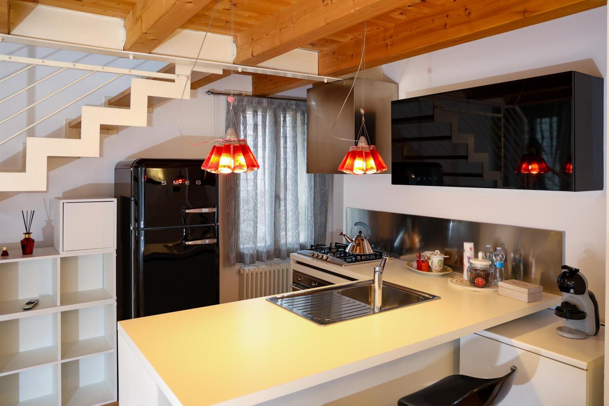 Cindy House - Centro Storico Apartment Басано дел Грапа Екстериор снимка